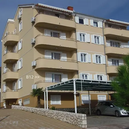 In With Sea View, Balcony, Air Conditioning, Wifi 4623-10