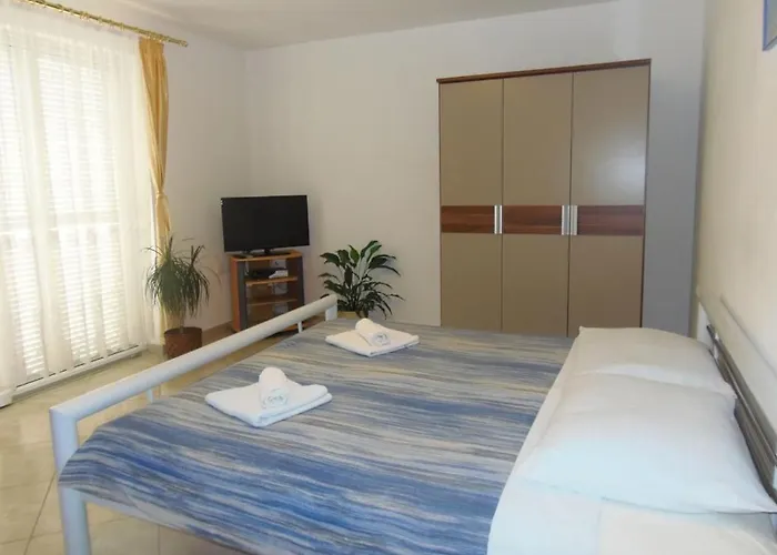 In With Sea View, Balcony, Air Conditioning, Wifi 4623-10 アパート *